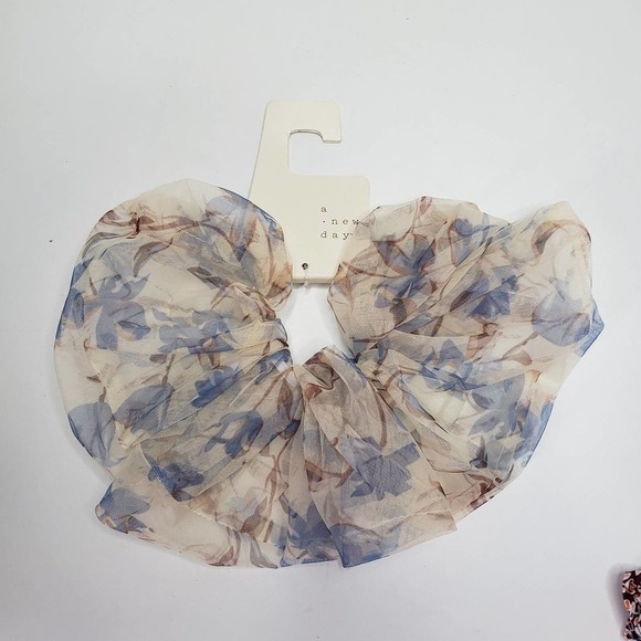 NEW 5pc Hair Bundle A New Day Universal Thread Scunci Bow Clips Headband NWT‎ - Picture 6 of 6